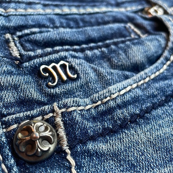 Miss Me women’s bootcut lower rise size 26 - Picture 3 of 10